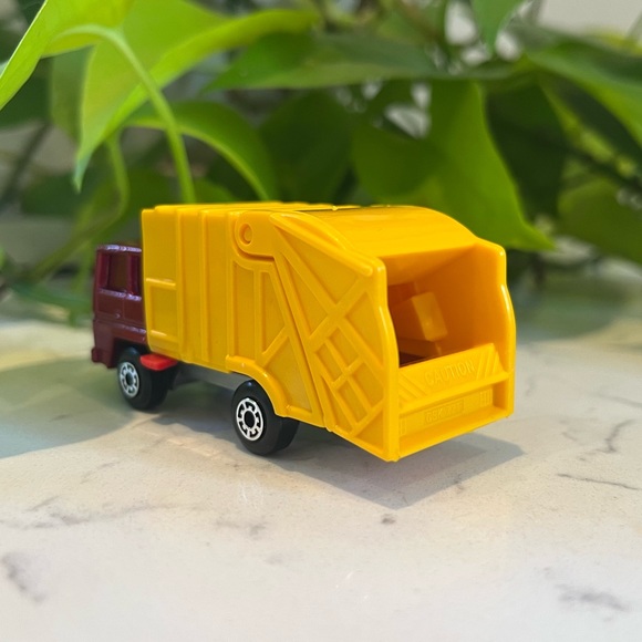 🎈2/$30 - Vtg MATCHBOX Superfast No. 36 REFUSE TRUCK. (c) 1979. - Picture 6 of 8
